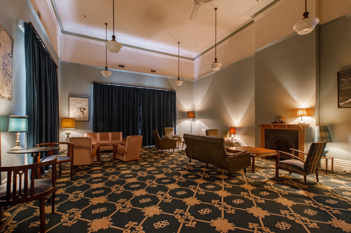 The Lounge